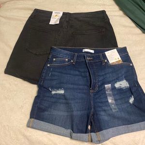Woman’s shorts Size 12: Lauren Conrad High Rise // Sonoma Mom Short